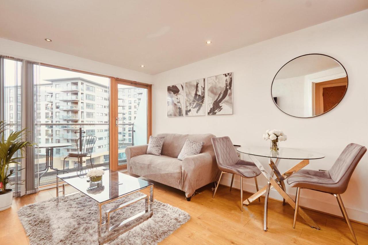 Deluxe City Modern Apt&Free Parking No Balcony Leeds  Kültér fotó