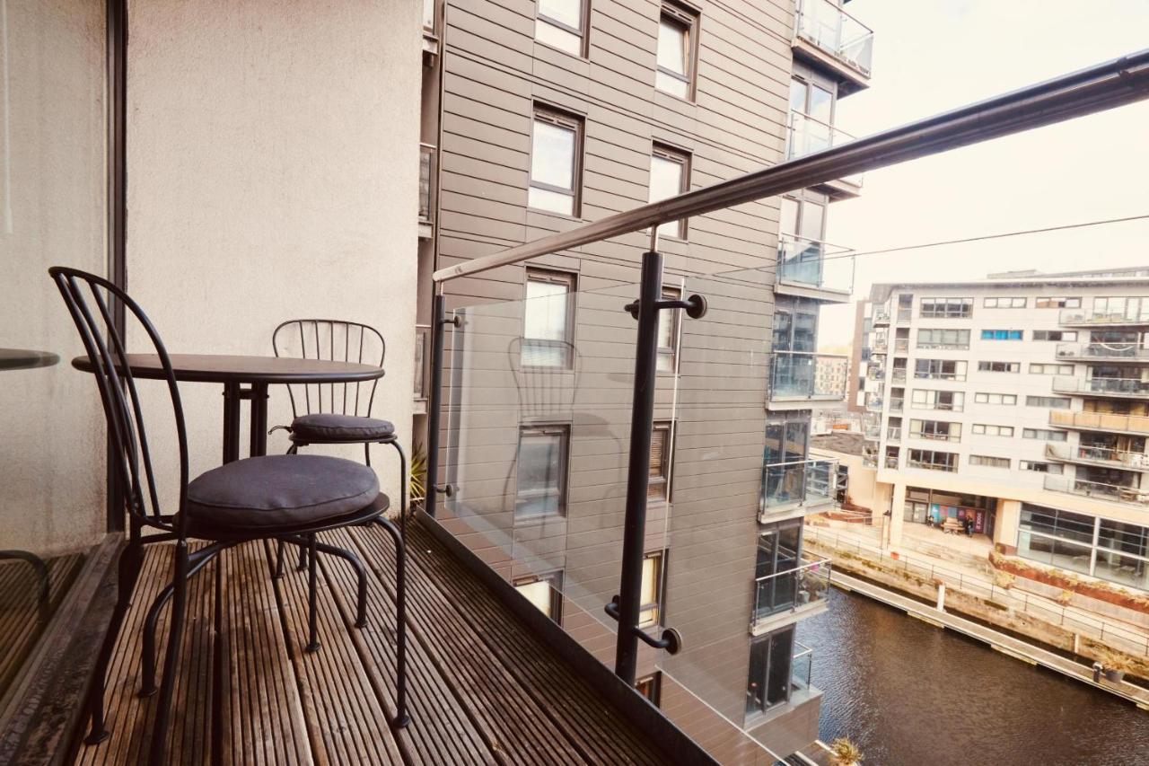 Deluxe City Modern Apt&Free Parking No Balcony Leeds  Kültér fotó