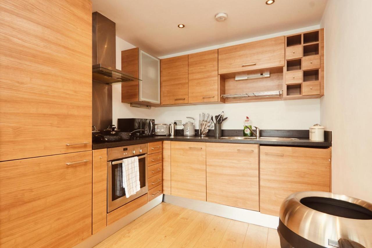 Deluxe City Modern Apt&Free Parking No Balcony Leeds  Kültér fotó